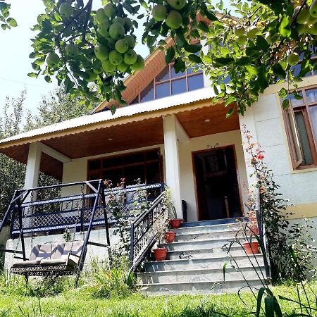 Heavenly Daze Cottage Маналі Екстер'єр фото