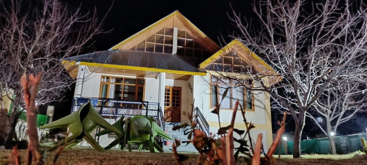 Heavenly Daze Cottage Маналі Екстер'єр фото